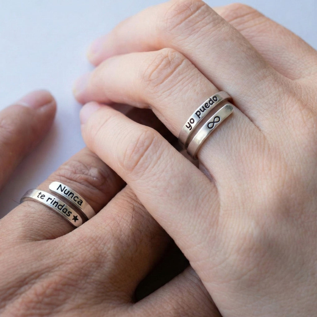 ANILLO "NUNCA TE RINDAS"