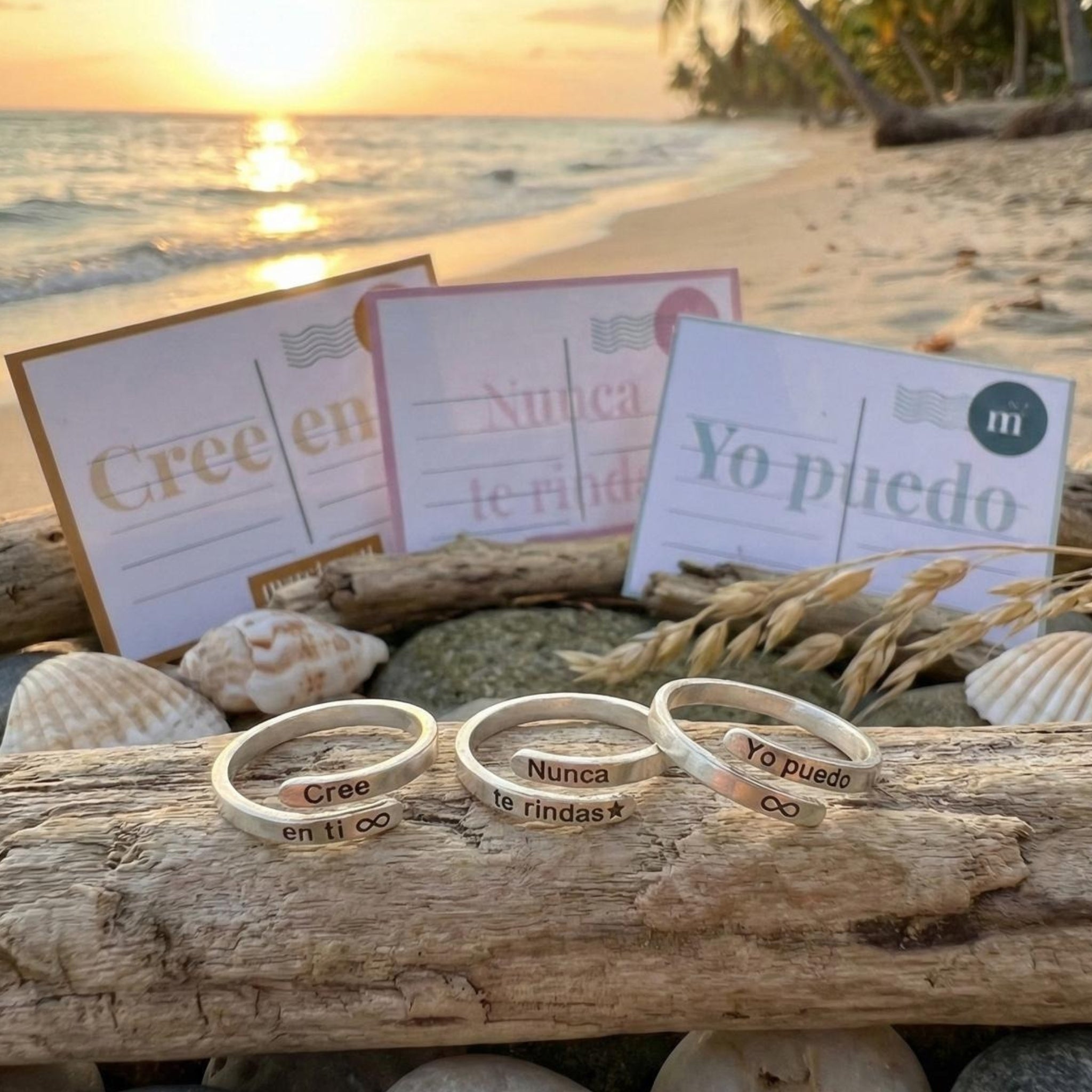 ANILLO "NUNCA TE RINDAS"